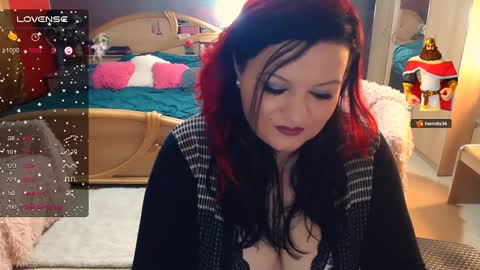 Snapshot of lagerthaa1 chatting on February 3, 8:57 pm Arielle online show from February 3, 8:57 pm