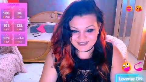 Snapshot of lagerthaa1 chatting on February 13, 7:32 pm Arielle online show from February 13, 7:32 pm