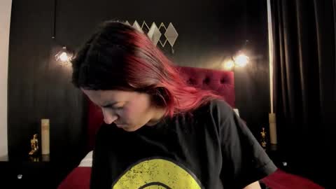 Snapshot of laia_jonees chatting on October 5, 12:14 pm Laia  online show from October 5, 12:14 pm