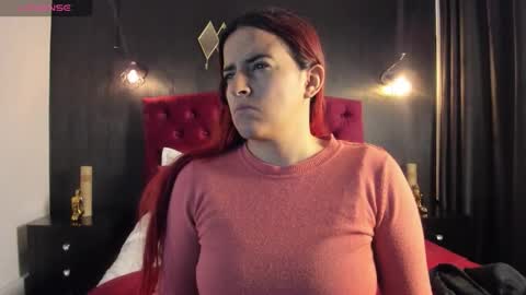 Snapshot of laia_jonees chatting on October 26, 11:49 am Laia  online show from October 26, 11:49 am