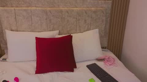 Snapshot of laiamilf chatting on January 28, 11:39 pm laiamilf online show from January 28, 11:39 pm