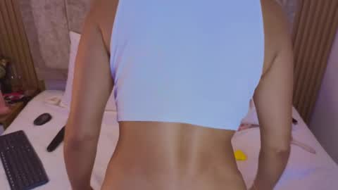 Snapshot of laiamilf chatting on February 13, 3:07 am laiamilf online show from February 13, 3:07 am