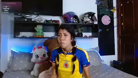 Snapshot of laila_bunny chatting on July 8, 12:31 pm Lai online show from July 8, 12:31 pm