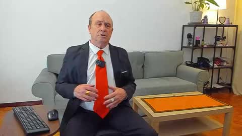 lajose52 online show from November 1, 3:58 pm