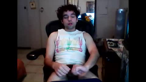 Snapshot of lakewood4523 chatting on February 16, 5:59 am Carlosss online show from February 16, 5:59 am