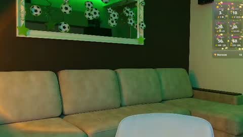 Snapshot of lakisha808 chatting on June 19, 6:56 pm lakisha808 online show from June 19, 6:56 pm