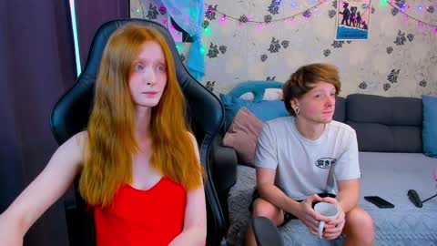 Lu  Alex online show from December 17, 10:01 am