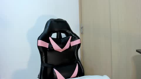 Lala online show from March 9, 11:42 pm