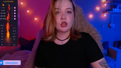 Snapshot of lala_loulou chatting on January 4, 6:40 pm Nicky online show from January 4, 6:40 pm