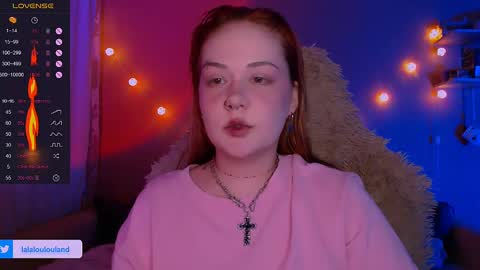 Snapshot of lala_loulou chatting on February 9, 8:45 pm Nicky online show from February 9, 8:45 pm