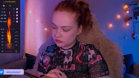 Snapshot of lala_loulou chatting on February 23, 9:33 am Nicky online show from February 23, 9:33 am