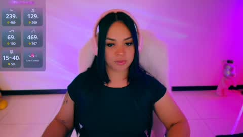 Snapshot of lalablack1_ chatting on December 28, 10:55 pm lalablack1_ online show from December 28, 10:55 pm