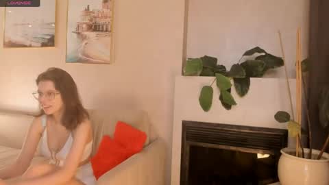 Julia online show from April 19, 8:11 pm