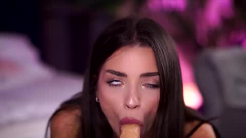 Lala online show from October 2, 7:54 pm