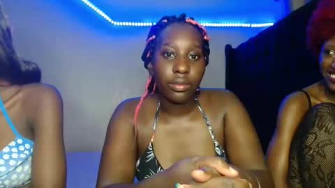 Lalisa online show from April 16, 3:24 pm