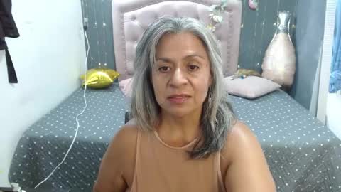 lalisha online show from April 21, 2:51 am