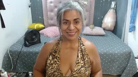 lalisha online show from April 21, 11:40 pm