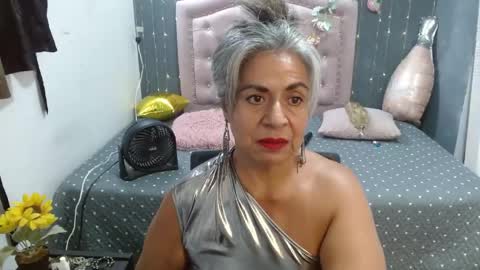 lalisha online show from April 23, 12:23 am