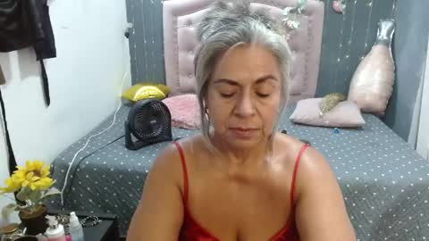 lalisha online show from April 23, 11:51 pm