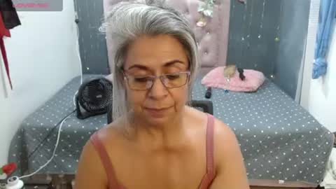 Snapshot of lalisha_96 chatting on July 23, 2:09 am lalisha online show from July 23, 2:09 am