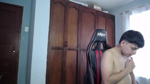 Lalo online show from December 3, 7:01 pm