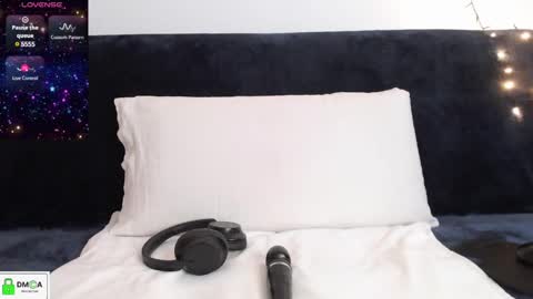 Snapshot of lalolaonly chatting on February 23, 9:22 am Lola online show from February 23, 9:22 am