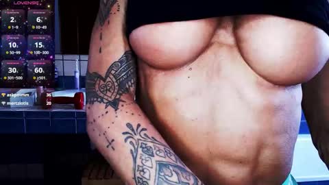 Snapshot of lalolaonly chatting on September 16, 5:14 pm Lola online show from September 16, 5:14 pm