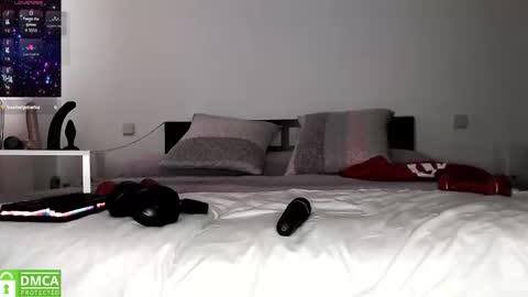 Lola online show from February 14, 5:10 pm