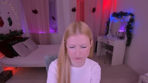 Laly online show from January 2, 11:31 am