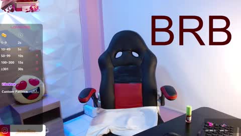 Laly online show from January 15, 8:16 pm