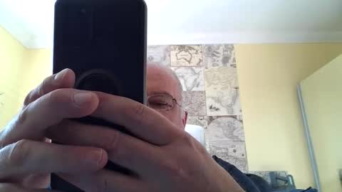 Snapshot of lamabama chatting on September 28, 1:38 pm lamabama online show from September 28, 1:38 pm