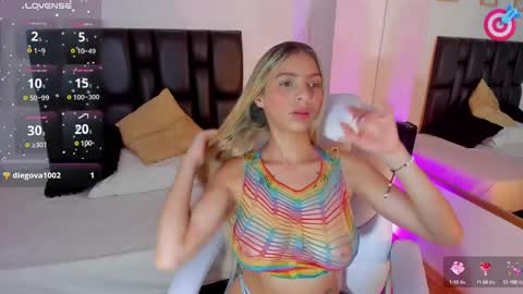 Lana online show from March 3, 6:55 pm