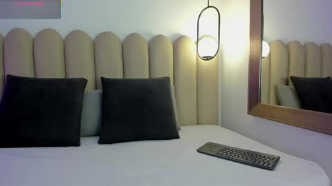 Lana online show from October 6, 11:40 am