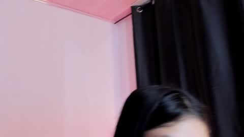 ... .          . ... online show from March 8, 12:20 pm