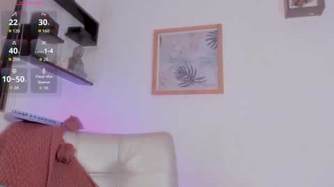 LANA online show from November 7, 2:55 am