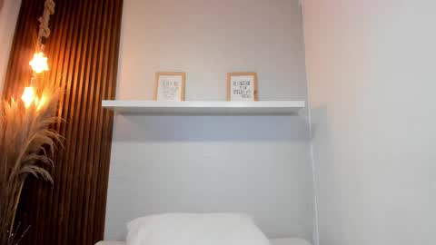 Lana     igauroraaaaaaaaa 1 online show from March 13, 12:50 am