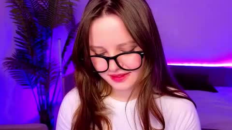 Lana online show from December 5, 2:31 am