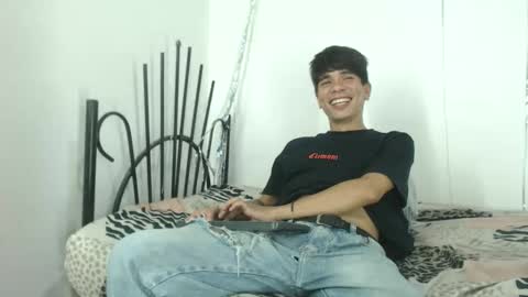 lana_robertt online show from April 6, 4:32 am