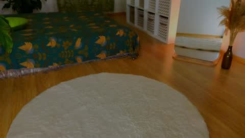 Lana online show from January 10, 9:31 pm