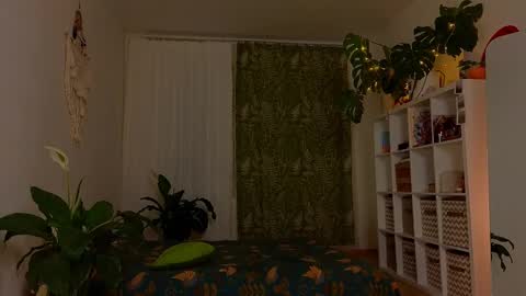 Lana online show from February 14, 3:58 pm