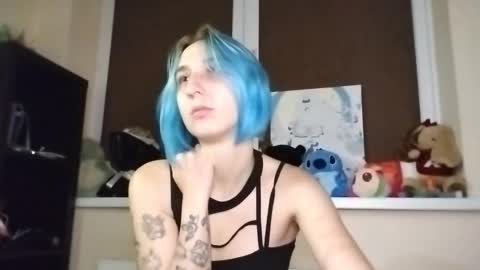 Snapshot of lana_tews chatting on October 10, 5:23 pm lana_tews online show from October 10, 5:23 pm