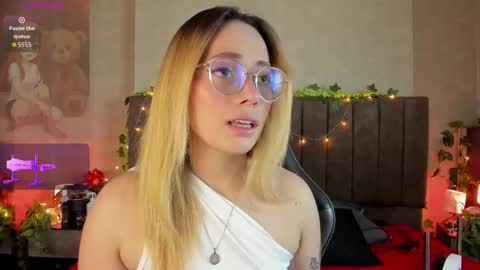 Lana online show from March 21, 4:06 am