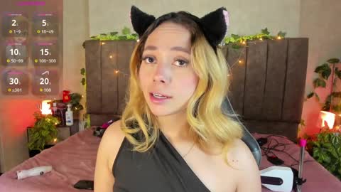 Lana online show from April 9, 5:29 am