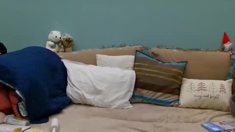 Lana online show from December 20, 6:48 pm