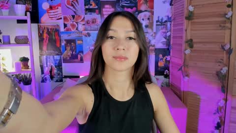 Snapshot of lanabakers chatting on December 20, 2:52 am LanaBakers NONUDE MODEL online show from December 20, 2:52 am