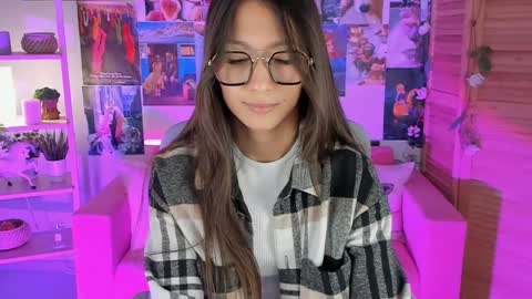 Snapshot of lanabakers chatting on January 3, 5:39 am LanaBakers NONUDE MODEL online show from January 3, 5:39 am