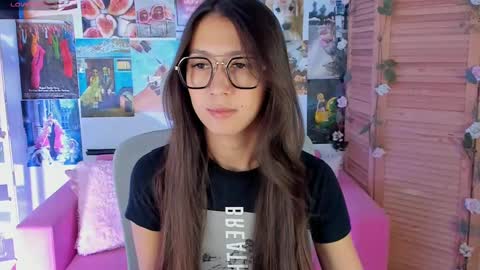 Snapshot of lanabakers chatting on March 4, 2:38 am LanaBakers NONUDE MODEL online show from March 4, 2:38 am