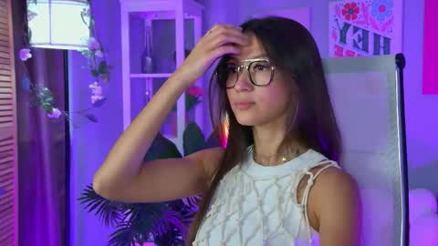 Snapshot of lanabakers chatting on September 10, 2:55 am LanaBakers NONUDE MODEL online show from September 10, 2:55 am