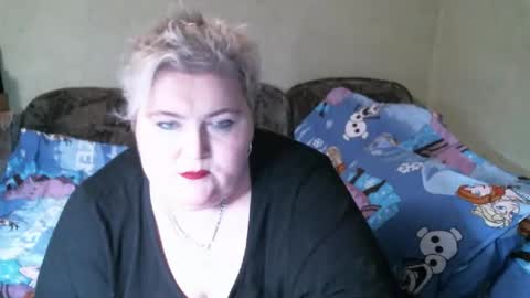 Snapshot of lanacat555 chatting on February 6, 9:38 pm lanacat555 online show from February 6, 9:38 pm