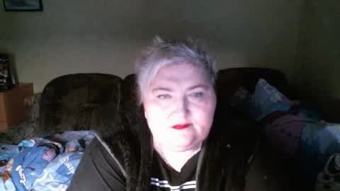 Snapshot of lanacat555 chatting on February 13, 11:04 pm lanacat555 online show from February 13, 11:04 pm